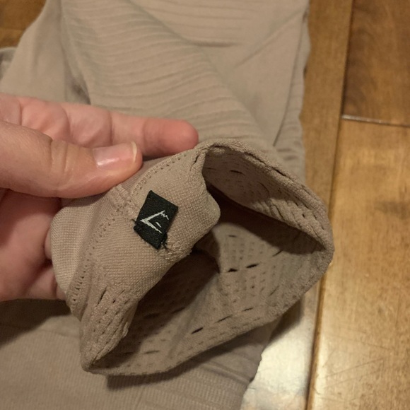 Gymshark Energy Seamless Crop Vest and leggings - Picture 8 of 8